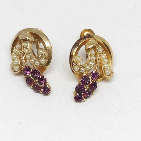 Vintage Purple Rhinestone Hyacinth Flower and Simulated Faux Pearl Screw-Back Ea