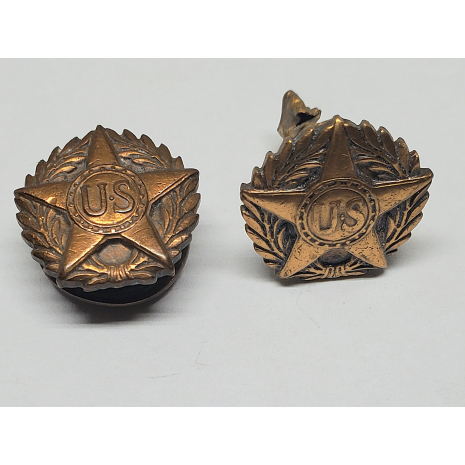 Vintage WW1 United States Army Honorable Discharge lapel Pins