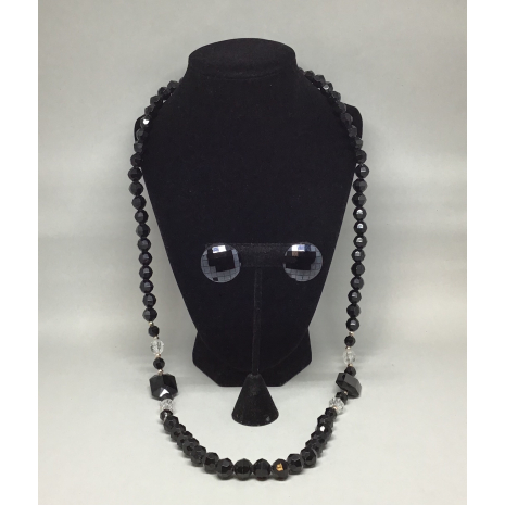Vintage 1950s Faceted Lucite Black and Clear Bead Necklace and Earring Set