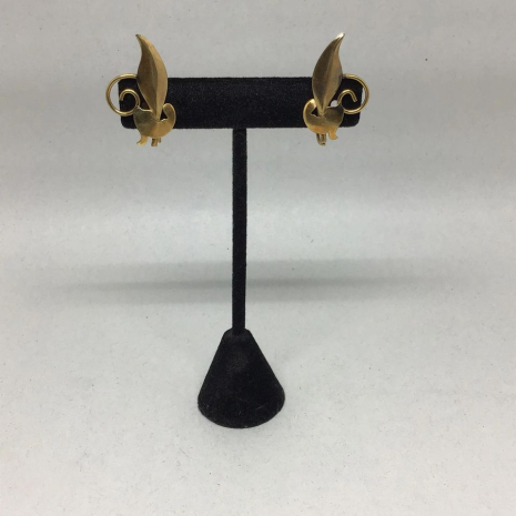 Vintage 1/20 12K Gold Filled Feather Quill Pen and Inkwell Screw-Back Earrings.