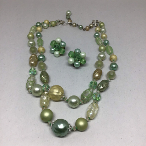Vintage 18” Japan Green Iridescent Double String Bead Necklace and Earring Set