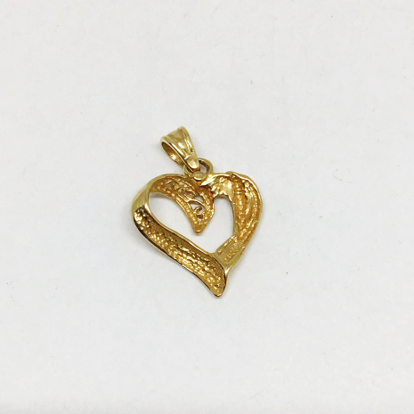 Vintage 14k. Gold Diamond Cut  Filigree, Open Heart Pendant Pendant/Charm