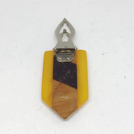 Vintage Butterscotch Bakelite with Geometric Wood Inlay Fur Clip Vintage Butterscotch Bakelite with Geometric Wood Inlay Fur Clip