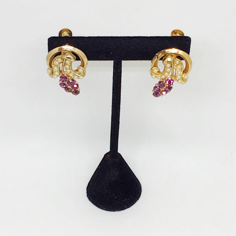 Vintage Purple Rhinestone Hyacinth Flower and Simulated Faux Pearl Screw-Back Ea