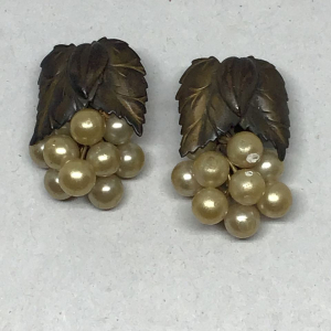 Vintage Coro Set of Two Grape Cluster Faux Champagne Pearl and Brass Leaves Dress Clips